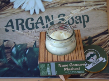 Argan Nane Çamuru Maskesi