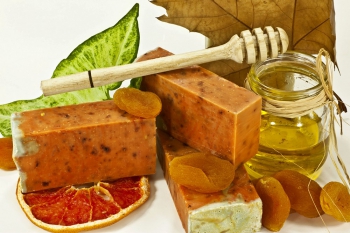 Karma Ciltler - Argan Kayısı&Bal sabun